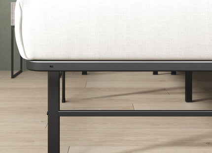 Zinus Rumi 14in Queen Metal Bed Frame