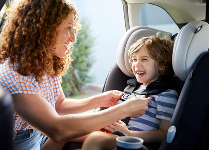 Maxi-Cosi Pria All-in-One Convertible Car Seat